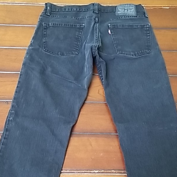 *FINAL PRICE* Levi's Jeans - Picture 4 of 6